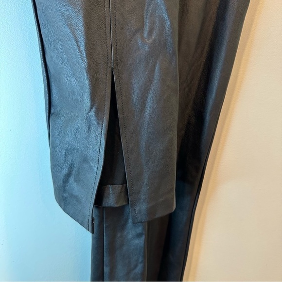 Stradivarius Black Faux Leather Pants Size 8 Front Slit Grunge Goth Punk Rock - Picture 5 of 12